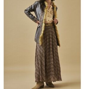 New NKN Salvina Brown Vegan Leather Embroidered Coat Faux Fur Collar Size Small